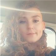 Aide au devoirs, soutien scolaire niveau cp-3eme.Passionnée avant tout par la transmission et le partage et de redonner confiance